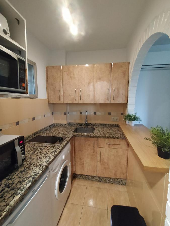Lovely In Views Of The Sea, Pool, Terrace, Sofa Bed And Fully Equipped Kitchen *