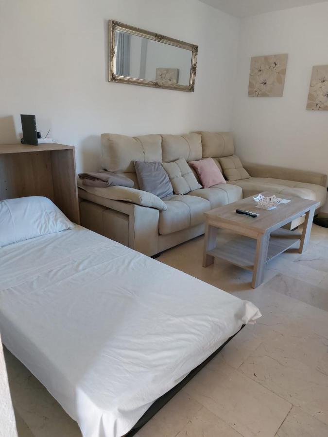 Lovely In Views Of The Sea, Pool, Terrace, Sofa Bed And Fully Equipped Kitchen